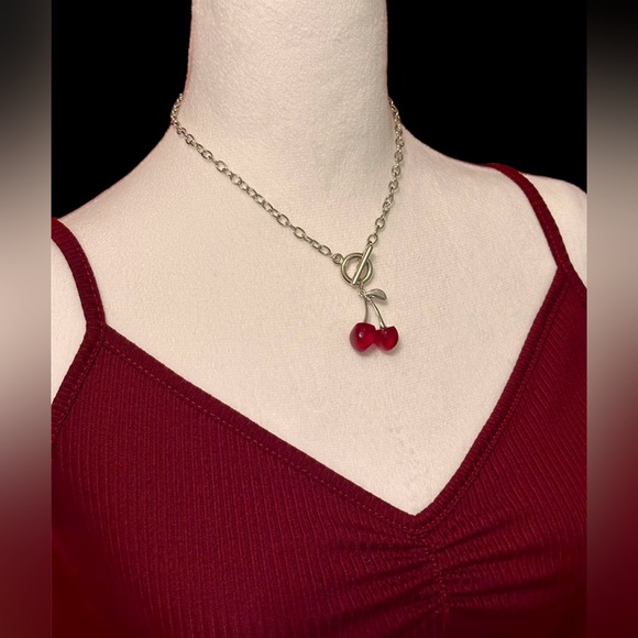 Vintage Cherry Pendant Choker Necklace for Women Party Wedding Jewelry Gift - Picture 2 of 10